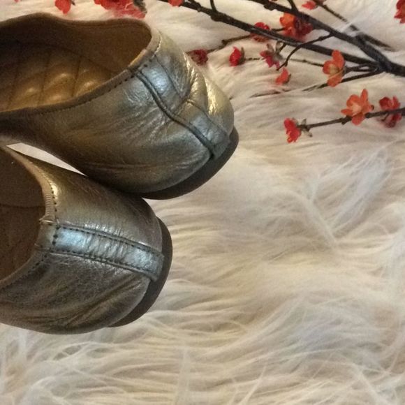 💞MICHAEL Michael KORS 💞golden flats - Picture 11 of 11